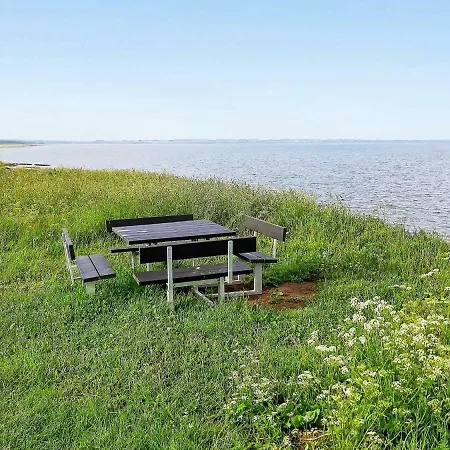 Three-bedroom Holiday In 3